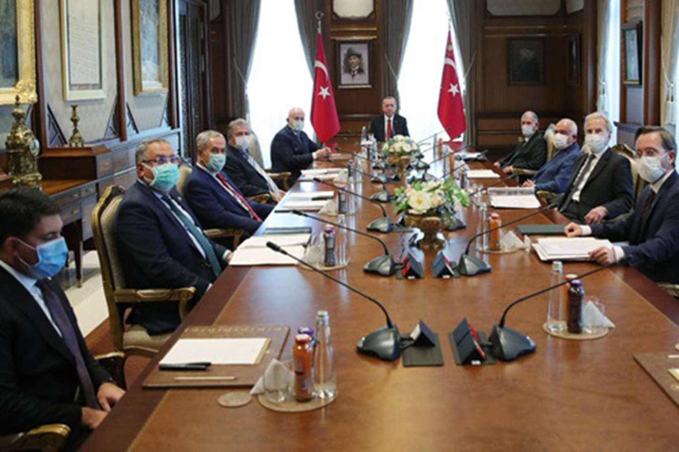 Cumhurbaşkanlığı Yüksek İstişare Kurulu, Cumhurbaşkanı Erdoğan başkanlığında toplandı Cumhurbaşkanlığı Yüksek İstişare Kurulu, Cumhurbaşkanı Erdoğan başkanlığında toplandı